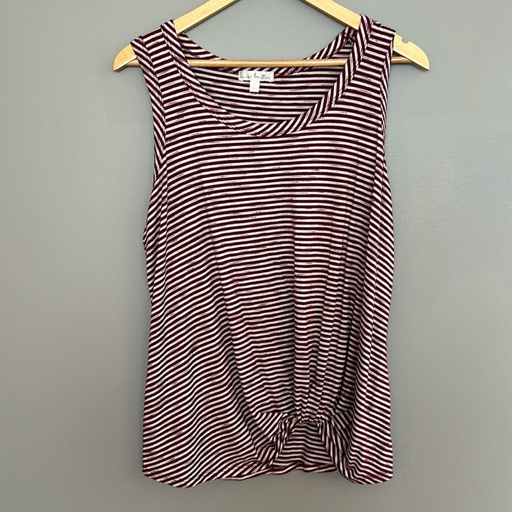 Nine Britton, Levie Knot Front Knit Tee